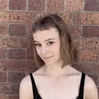 Phoebe Hilton's Instagram, Twitter & Facebook