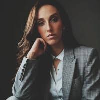 30+ Profile mit dem Suchbegriff „Basile“