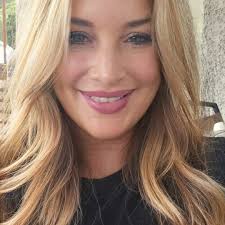 It's been awhile since I've introduced myself. This is me…Erin. I am the  owner of Palmetto Speech and Language Services. I grew up in Ridgeland, SC.  So I'm a true local! I