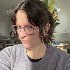 Optometrists, how do you feel about colored lenses for RX glasses? :  r/EyewearEnthusiasts