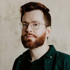 Communities and Convergences in Contemporary Literature