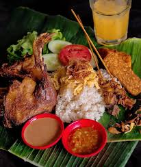 Nasi + Sate Ampela Goreng + Kentang Balado + Sambal + Kerupuk