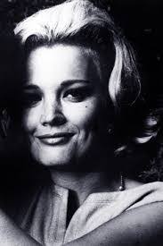 Jeannie Rapp's Instagram, Twitter & Facebook