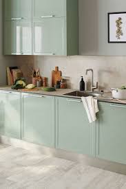 Cuisine Verte La Tendance Du Vert En Cuisine Cuisine Verte Cuisines Design Cuisine Coloree