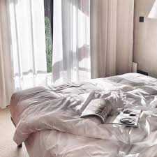 Doux Reveil Au Mob Hotel Lyon Morning Situation In The Lovely Mob Hotel Bedroom Home House Home Decor