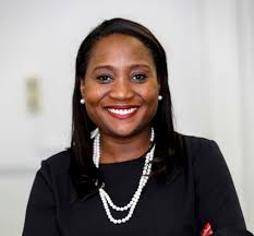 Resilience in the Face of Adversity: Natalia Cineas '01 Talks Nursing in a  Pandemic