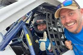 Andy Labarge's Instagram, Twitter & Facebook