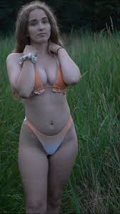 @flowinaparadiss video Tweet