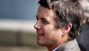 Kronprinsen ansætter rådgiver