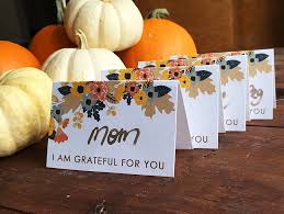 Template.net has you covered, whether it's for a wedding dinner or a meal choice. Free Printable Thanksgiving Place Cards Download Print