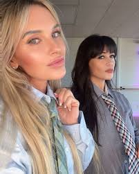 Fun studio session with my bestie @kimcole5678 @fitness_on_fifth  @kimsu.dance #dance #maninfinance #tiktok #tiktokers