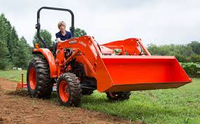 I had no idea i would like the hydrostatic so much. 2015 Kubota L2501 Hst Review Tractor News