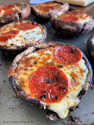Keto Pizza Stuffed Portobello Mushroom Recipe Megan Seelinger Coaching Recipe Recipes Mushroom Recipes Portabella Mushrooms Recipes