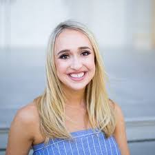 Danielle Lindgren's Instagram, Twitter & Facebook