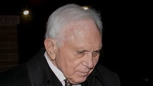 Martoma prosecution witness bends, doesn't break