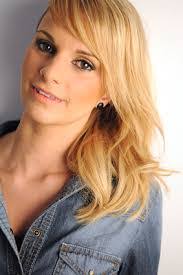 Stefanie Roth's Instagram, Twitter & Facebook