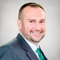 Brett Distasio's Instagram, Twitter & Facebook