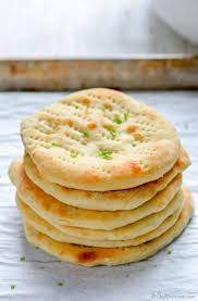 Oven Bake Soft Naan Breads Ready For A Family Dinner In Just 10 Minutes Chefdehome Com Recipes With Naan Bread Recipes Naan Bread