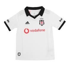 Beşiktaş lisanslı futbol ürünleri uygun fiyatlarla sportive'de. Adidas Bjk Besiktas Cocuk Ic Saha Formasi Cocuk Forma Beyaz Fiyati Ve Ozellikleri Ereyon
