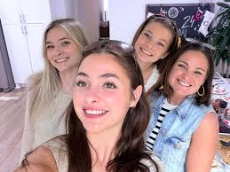 Angela Grisham (@angela.b.grisham) • Facebook