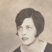 Adela Burke's Instagram, Twitter & Facebook