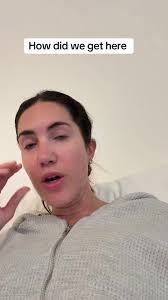 Stylish Veronica Beard Tops for Women by Anna Nicola