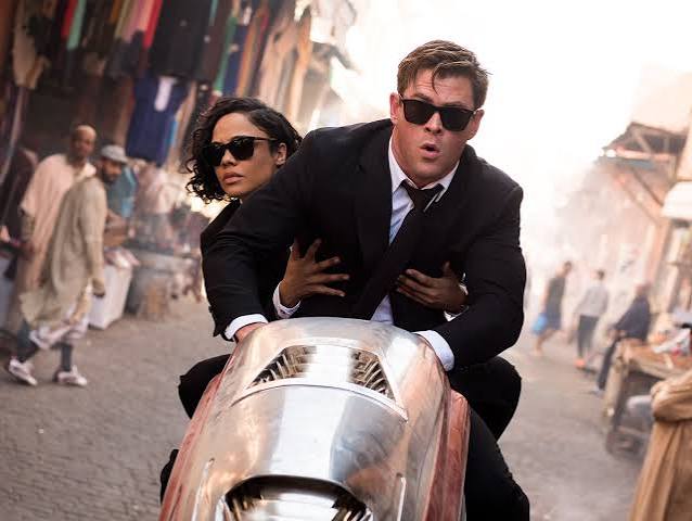 Review: There Are Few Signs of Life in Men in Black: International | Vanity  Fair