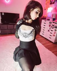 Kiwisunset - Free nude pics, galleries & more at Babepedia