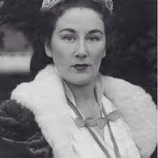 Canvey's Carnival Queens