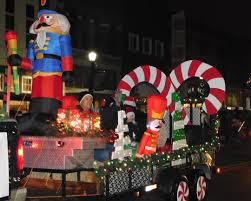 Creating your parade float doesn't have to be expensive. Denison Christmas Parade To Be A Static Display For Cars To Drive Through