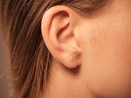 When these emotions take place, the eustachian tube opens automatically. Curious Kids Why Do Our Ears Pop