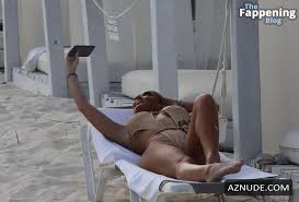 Aisleyne Horgan-Wallace Sexy Spotted Showing Off Her Seductive Body Wearing  a Sizzling Bikini at the Beach in Mexico - AZNude