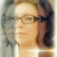 Kerry Wray (@K_A_Wray)