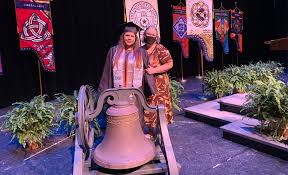 The Newsroom Utrgv Grad To Ring The Traditional Bell In Honor Of Her Mother A Cancer Survivor