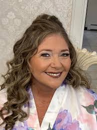 Cindy Martz's Instagram, Twitter & Facebook