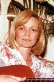 Amanda Wainwright's Instagram, Twitter & Facebook