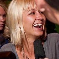 Algo más que dinero: Preguntas que todo ejecutivo debería contestarse by Mark  Albion