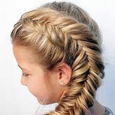 Die meisten mädchen geben, mehr bedeutung zu ihrem gesicht und körper und ignorieren ihre frisur. 1001 Ideen Zum Thema Frisuren Fur Besondere Anlasse Anleitungen