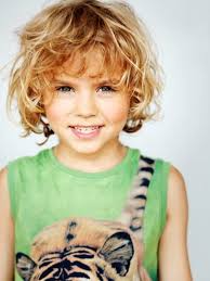 Som 16-årig fik han tilsendt et foto fra et fremmed klasselokale