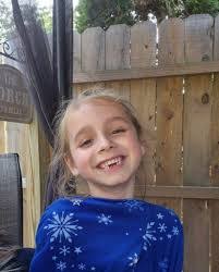 Nicole Fore's Instagram, Twitter & Facebook