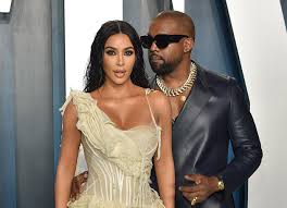 On thursday (june 17) the reality tv star made it very clear that she is not dating the cnn political. Kim Kardashian Reportedly Dating Cnn S Van Jones Amid Kanye West Divorce