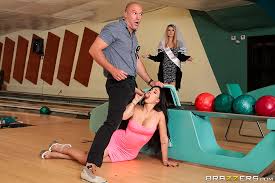 Visual Novel game - Chapter 3 - erotic encounters on the PC