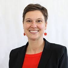 Eileen Arndt's Instagram, Twitter & Facebook