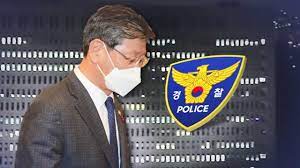 '폭행, 눈웃음(^^) 문자해고' 경비원 갑질… 박범계(사진) 법무부 장관이 '국회 패스트트랙(신속처리안건) 폭행 사건'과 관련해 형사 피고인으로 법정에. ê²½ì°° ì´ìš©êµ¬ í­í–‰ ì˜ìƒ ë¬µì‚´ ì‚¬ê³¼ êµ­ë¯¼ê»˜ ì†¡êµ¬ Sbs ë‰´ìŠ¤