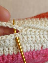 Learn how to slip stitch or single crochet knitted squares together, plus the advantages for each method of joining. Whit S Knits Bear S Rainbow Blanket The Purl Bee Knitting Crochet Sewing Embroidery Crafts Patterns Crochet Instructions Crochet Projects Crochet Tutorial