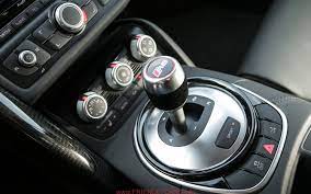 Audi Audi R8 V10 Interior Manual Car Images Hd Alifiah Sites Audi R8 Audi Cars Audi R8 V10