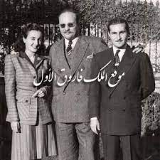 صورة جميلة تجمع الملك فاروق وإبنه خاله نازلى هانم بنت حسين باشا صبرى وزوجها عمر بك شيرين egyptian actress egyptian history old egypt