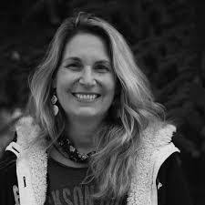 Melanie Sherman's Instagram, Twitter & Facebook