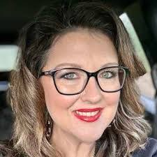 Shadonna Johnson's Instagram, Twitter & Facebook