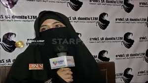 Umi pipik lalu tak lanjutkan debatnya setelah abidzar meminta agar mendengarkan dulu. Sedih Dan Kecewa Berat Lantaran Umi Pipik Simpan Rapat Penyakit Tumor Yang Telah Lama Menggerogoti Tubuhnya Abidzar Ungkap Asal Usul Penyakit Yang Diderita Sang Ibu Kayaknya Bawaan